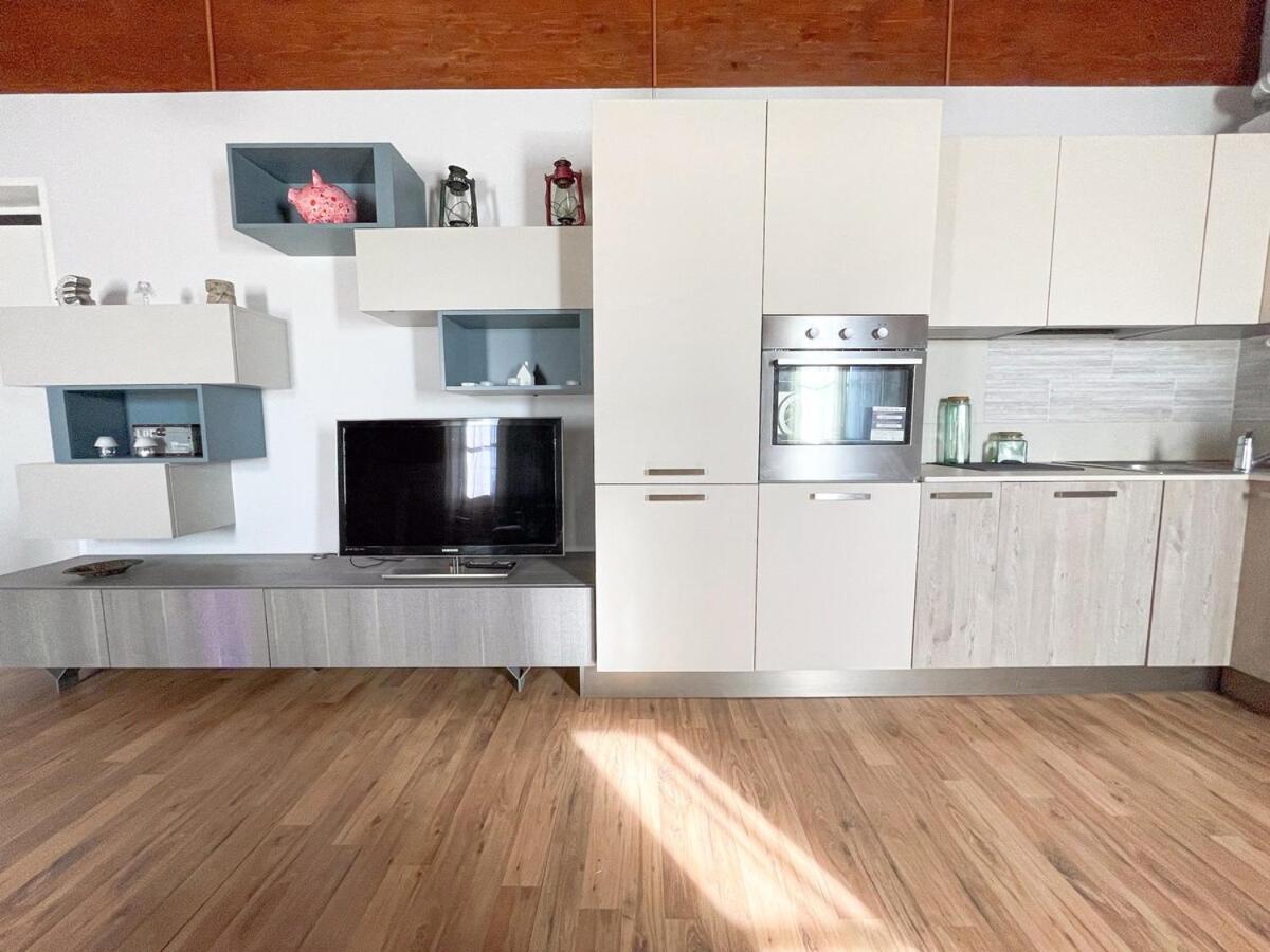 The Urban Nest 2, Spacious, Wifi And Near The Red Metro Appartamento *