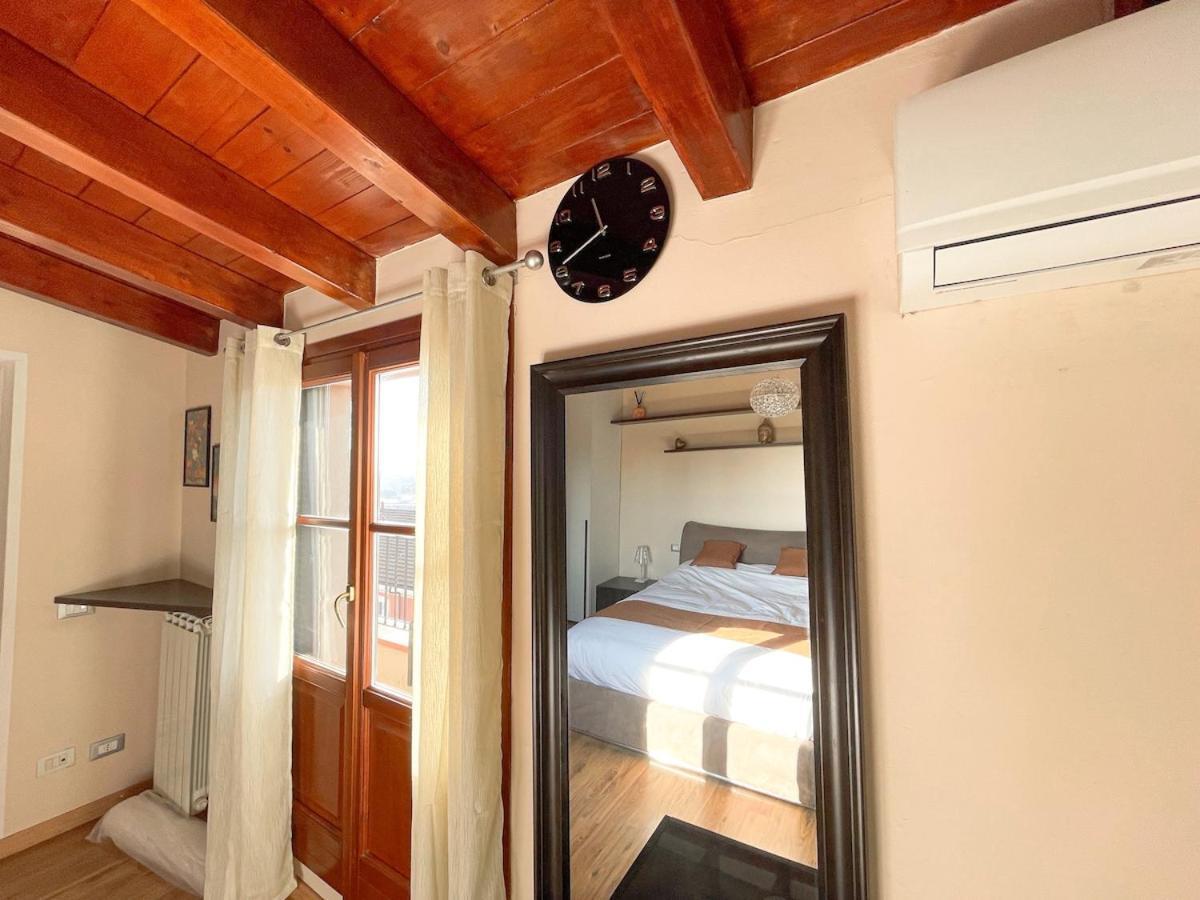 Appartamento The Urban Nest 2, Spacious, Wifi And Near The Red Metro *