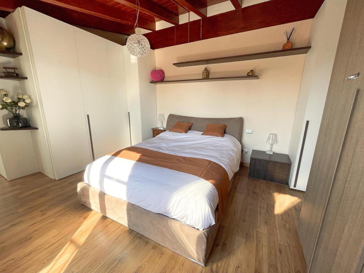 Appartamento The Urban Nest 2, Spacious, Wifi And Near The Red Metro Milano